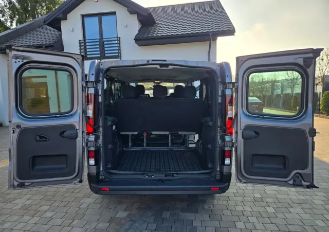 RENAULT Trafic Grand SpaceClass 2.0 dCi EDC