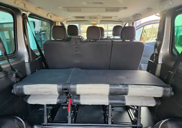 RENAULT Trafic Grand SpaceClass 2.0 dCi EDC