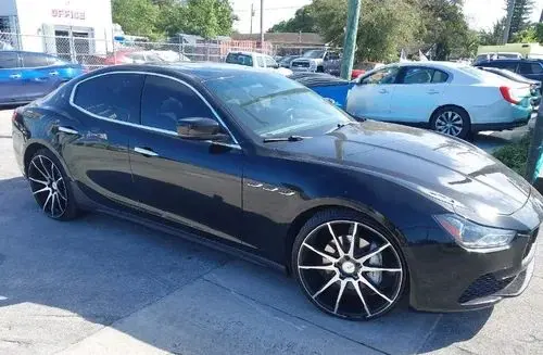 MASERATI Ghibli 