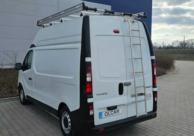 RENAULT TRAFIC 