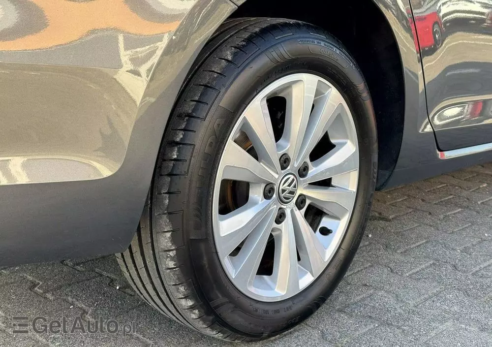 VOLKSWAGEN Golf Variant 1.0 TSI (BlueMotion Technology) DSG Comfortline