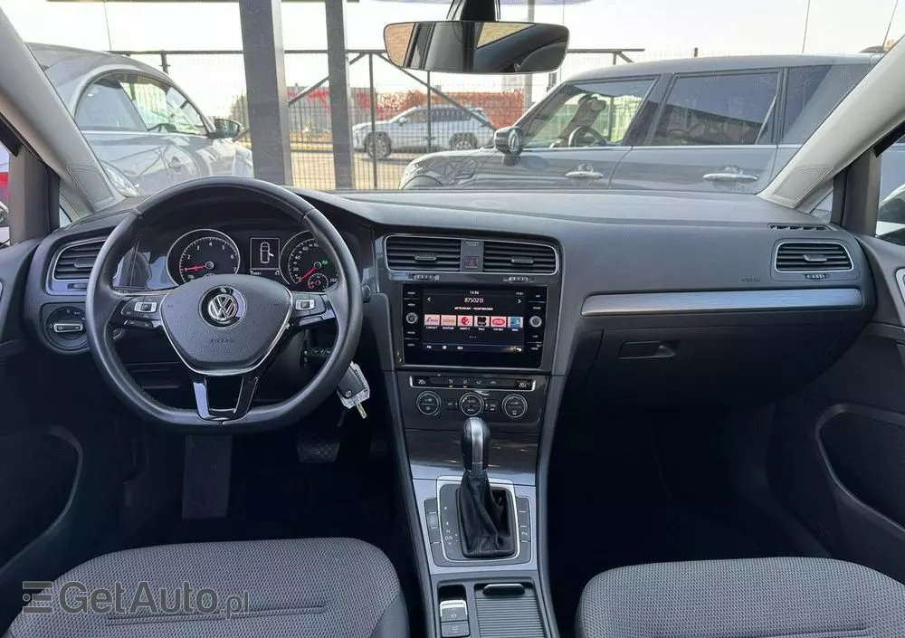 VOLKSWAGEN Golf Variant 1.0 TSI (BlueMotion Technology) DSG Comfortline