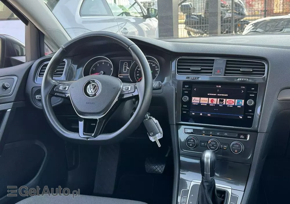 VOLKSWAGEN Golf Variant 1.0 TSI (BlueMotion Technology) DSG Comfortline
