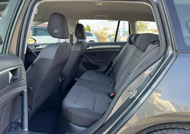 VOLKSWAGEN Golf Variant 1.0 TSI (BlueMotion Technology) DSG Comfortline