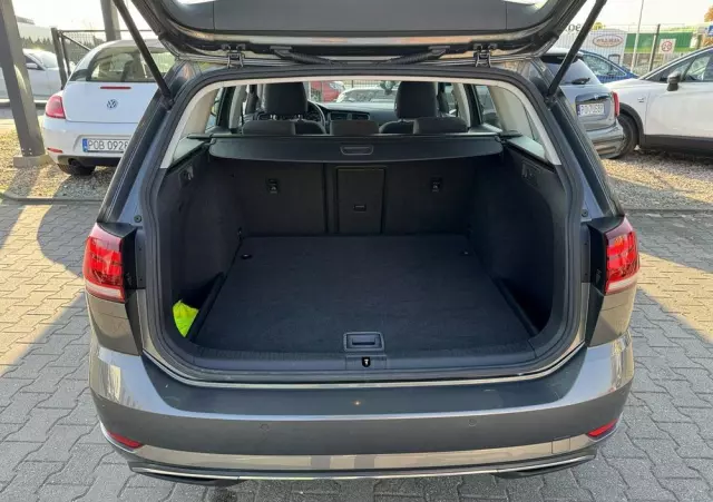 VOLKSWAGEN Golf Variant 1.0 TSI (BlueMotion Technology) DSG Comfortline