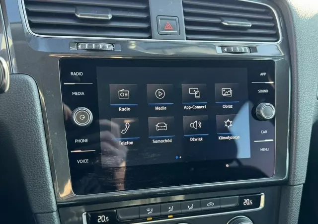 VOLKSWAGEN Golf Variant 1.0 TSI (BlueMotion Technology) DSG Comfortline