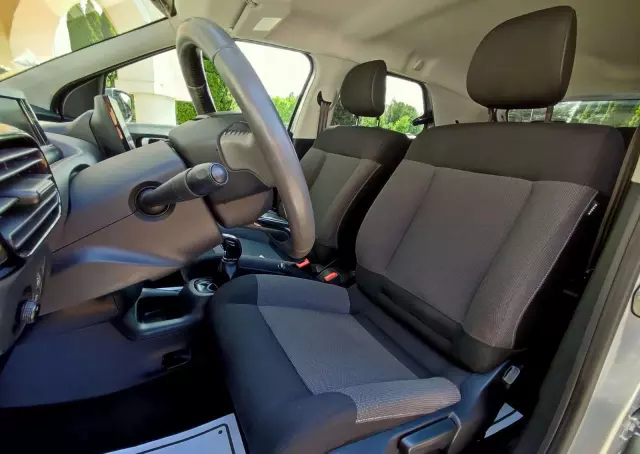 CITROËN C4 Cactus PureTech 82 Selection