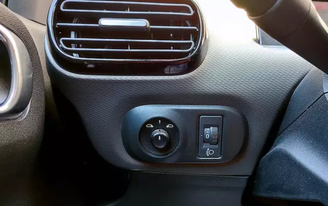 CITROËN C4 Cactus PureTech 82 Selection