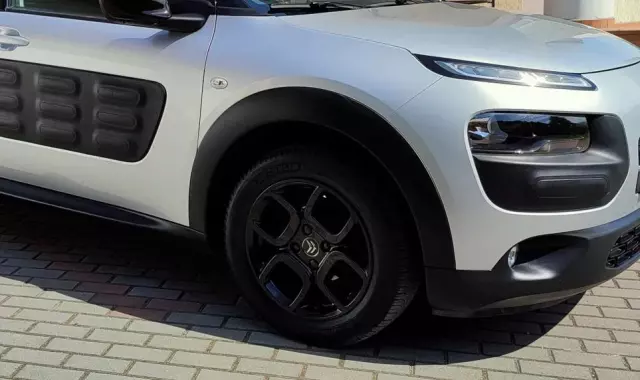 CITROËN C4 Cactus PureTech 82 Selection