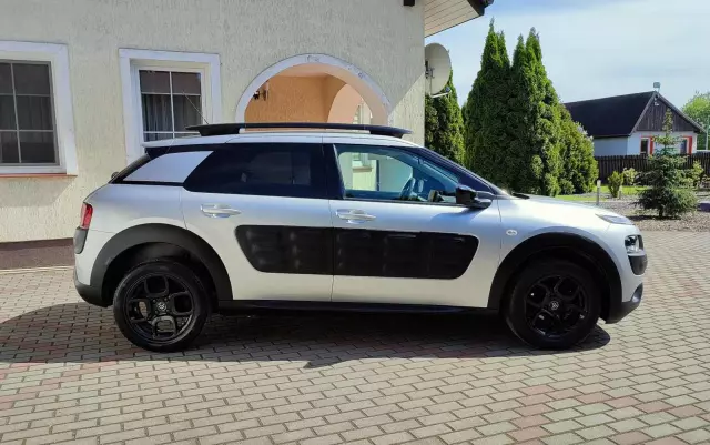 CITROËN C4 Cactus PureTech 82 Selection