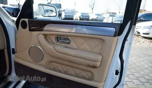 BENTLEY Arnage 