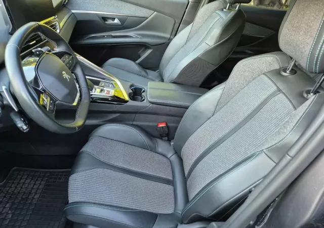 PEUGEOT 3008 1.6 PureTech Hybrid PHEV Allure Pack S&S EAT8