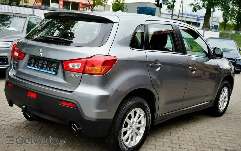 MITSUBISHI ASX 