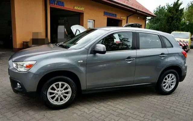 MITSUBISHI ASX 