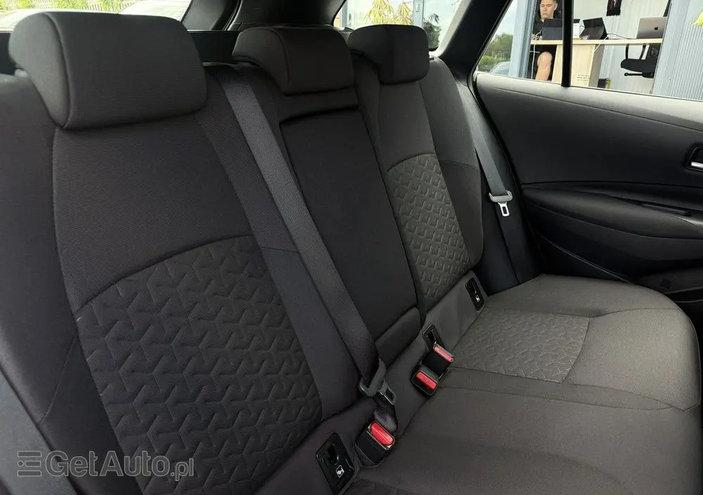 TOYOTA Corolla 1.8 Hybrid Comfort