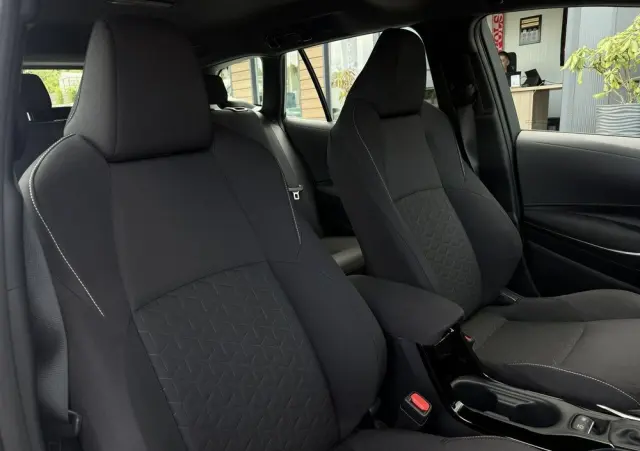 TOYOTA Corolla 1.8 Hybrid Comfort