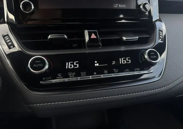 TOYOTA Corolla 1.8 Hybrid Comfort