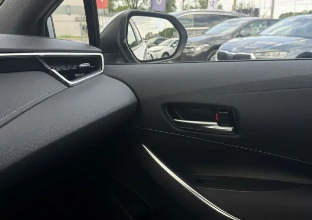 TOYOTA Corolla 1.8 Hybrid Comfort