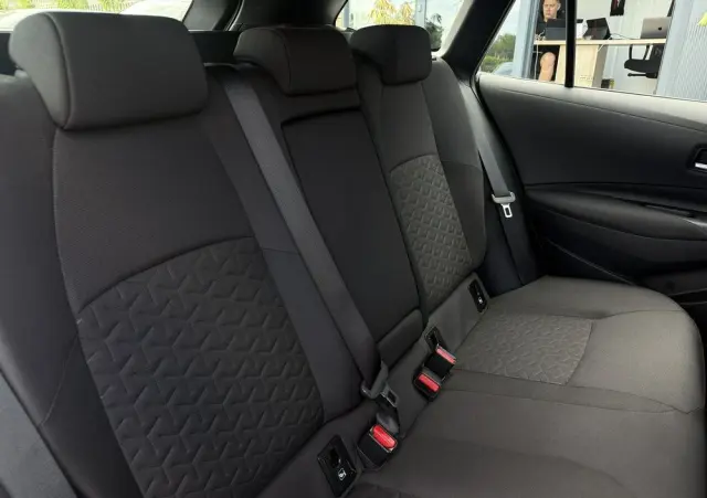 TOYOTA Corolla 1.8 Hybrid Comfort