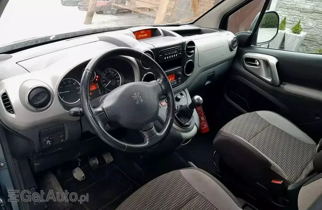 PEUGEOT Partner 