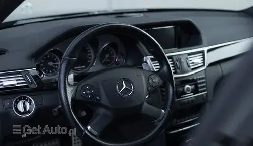 MERCEDES-BENZ Klasa E 