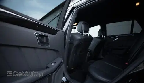 MERCEDES-BENZ Klasa E 