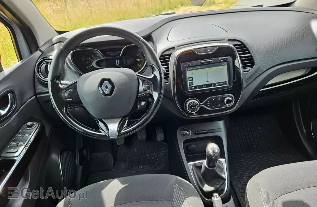RENAULT Captur 