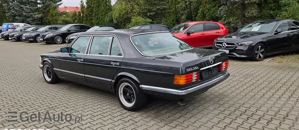 MERCEDES-BENZ 560 SEL - Long 