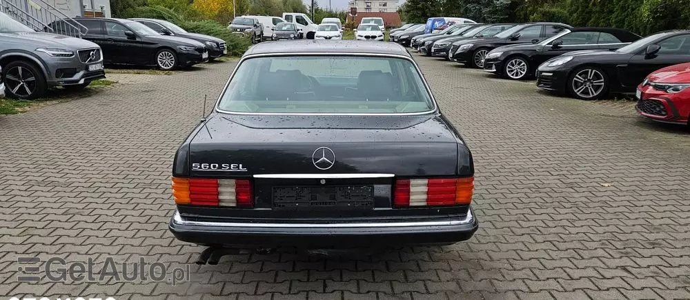 MERCEDES-BENZ 560 SEL - Long 