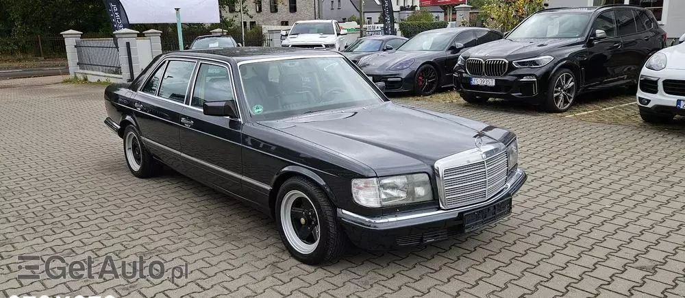 MERCEDES-BENZ 560 SEL - Long 
