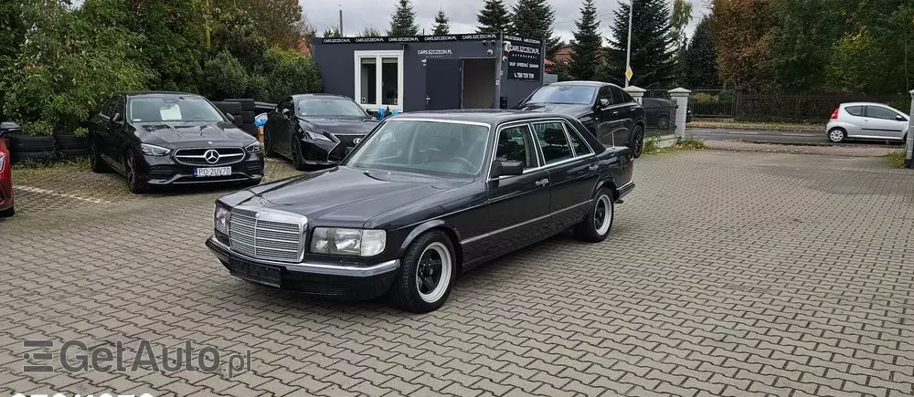 MERCEDES-BENZ 560 SEL - Long 