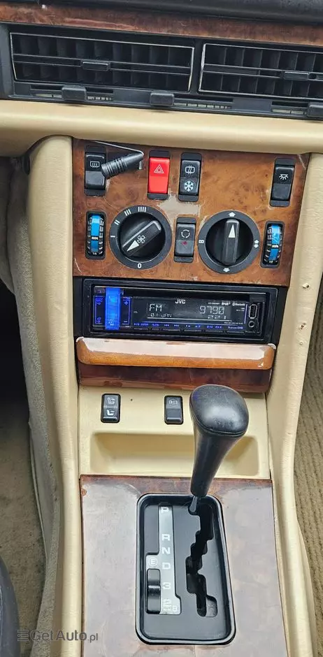 MERCEDES-BENZ 560 SEL - Long 