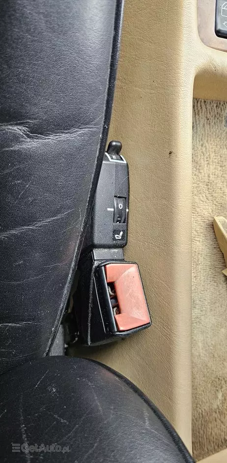 MERCEDES-BENZ 560 SEL - Long 