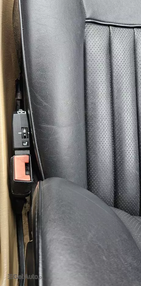 MERCEDES-BENZ 560 SEL - Long 