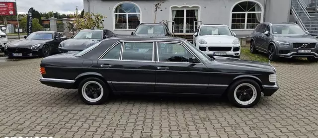 MERCEDES-BENZ 560 SEL - Long 