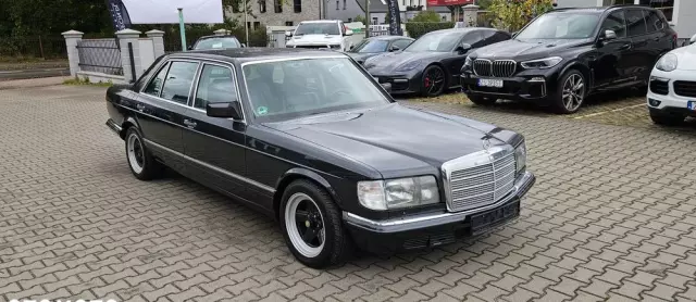 MERCEDES-BENZ 560 SEL - Long 