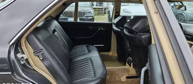 MERCEDES-BENZ 560 SEL - Long 