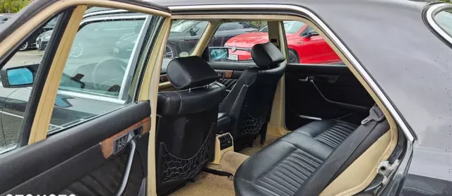 MERCEDES-BENZ 560 SEL - Long 