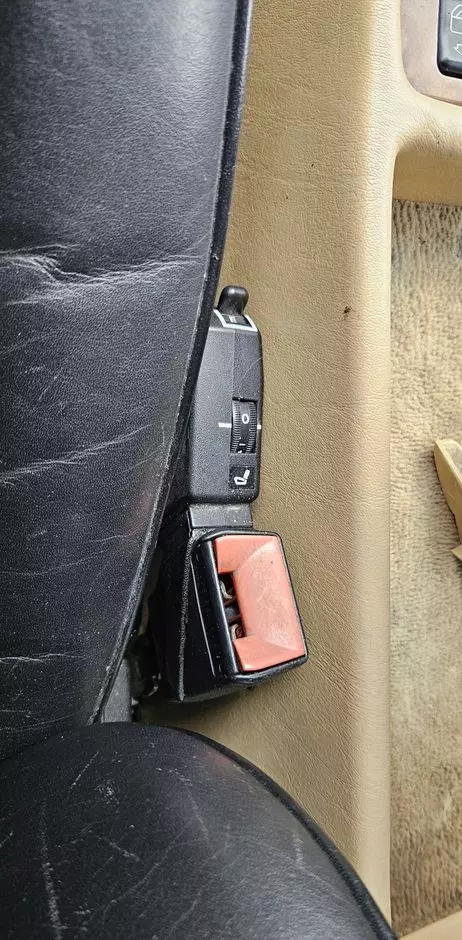 MERCEDES-BENZ 560 SEL - Long 