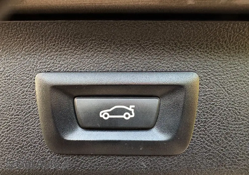 BMW Seria 5 520d xDrive Touring