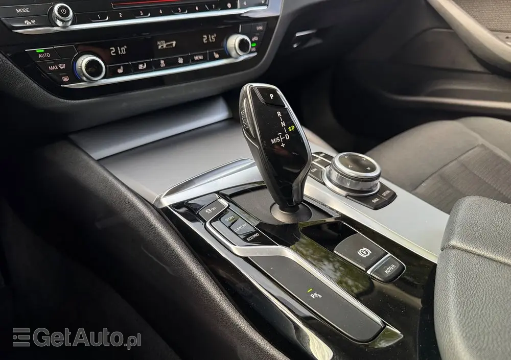 BMW Seria 5 520d xDrive Touring