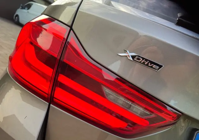 BMW Seria 5 520d xDrive Touring