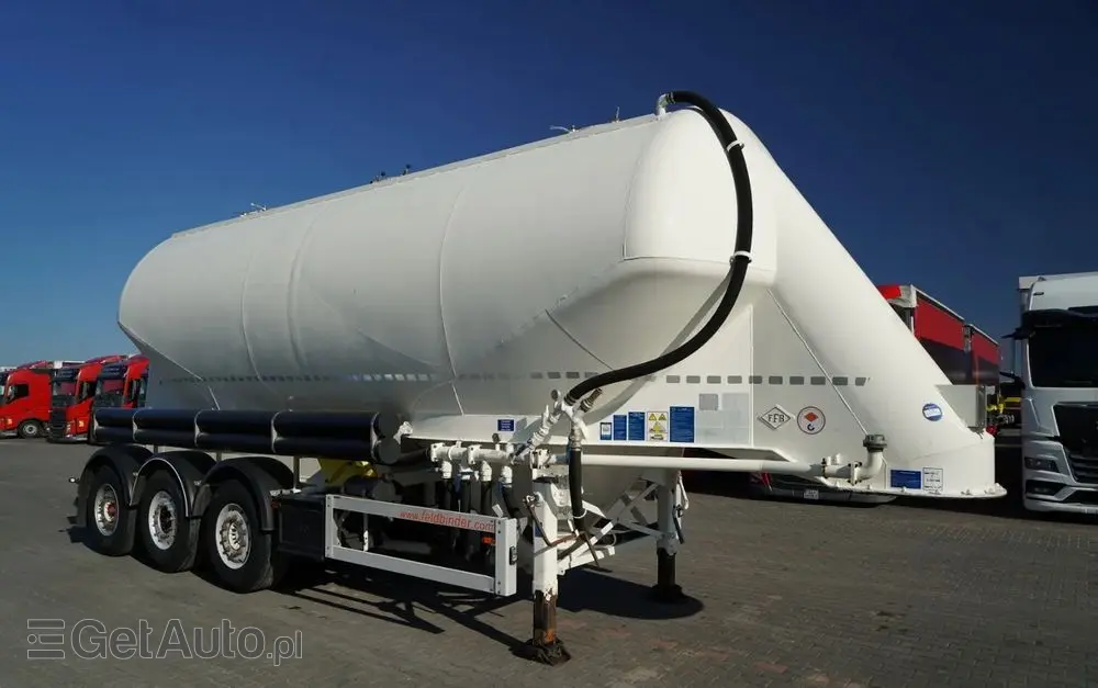 FELDBINDER CEMENTONACZEPA / 3 KOMORY / 37 000 L / SILOS / DO MATERIAŁÓW SYPKICH / OŚ PODNOSZONA / SAF / ALUFELGI 