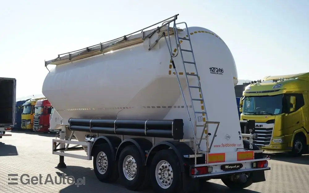 FELDBINDER CEMENTONACZEPA / 3 KOMORY / 37 000 L / SILOS / DO MATERIAŁÓW SYPKICH / OŚ PODNOSZONA / SAF / ALUFELGI 