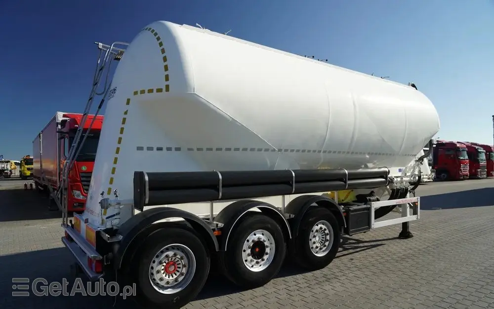 FELDBINDER CEMENTONACZEPA / 3 KOMORY / 37 000 L / SILOS / DO MATERIAŁÓW SYPKICH / OŚ PODNOSZONA / SAF / ALUFELGI 