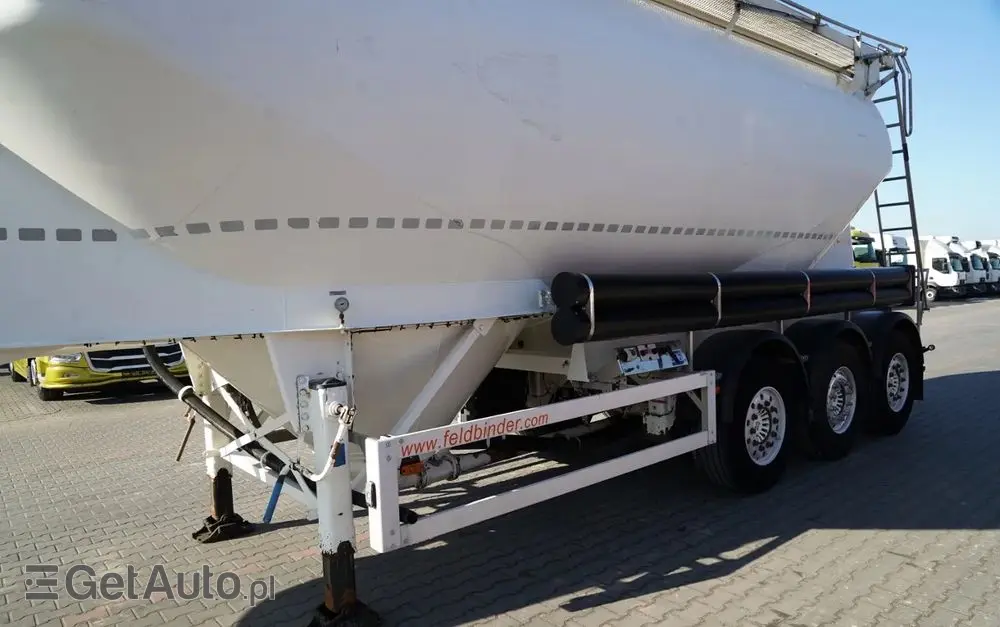 FELDBINDER CEMENTONACZEPA / 3 KOMORY / 37 000 L / SILOS / DO MATERIAŁÓW SYPKICH / OŚ PODNOSZONA / SAF / ALUFELGI 