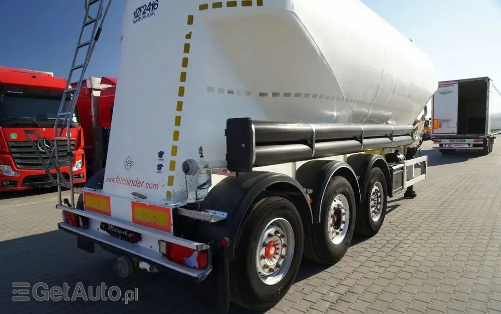 FELDBINDER CEMENTONACZEPA / 3 KOMORY / 37 000 L / SILOS / DO MATERIAŁÓW SYPKICH / OŚ PODNOSZONA / SAF / ALUFELGI 