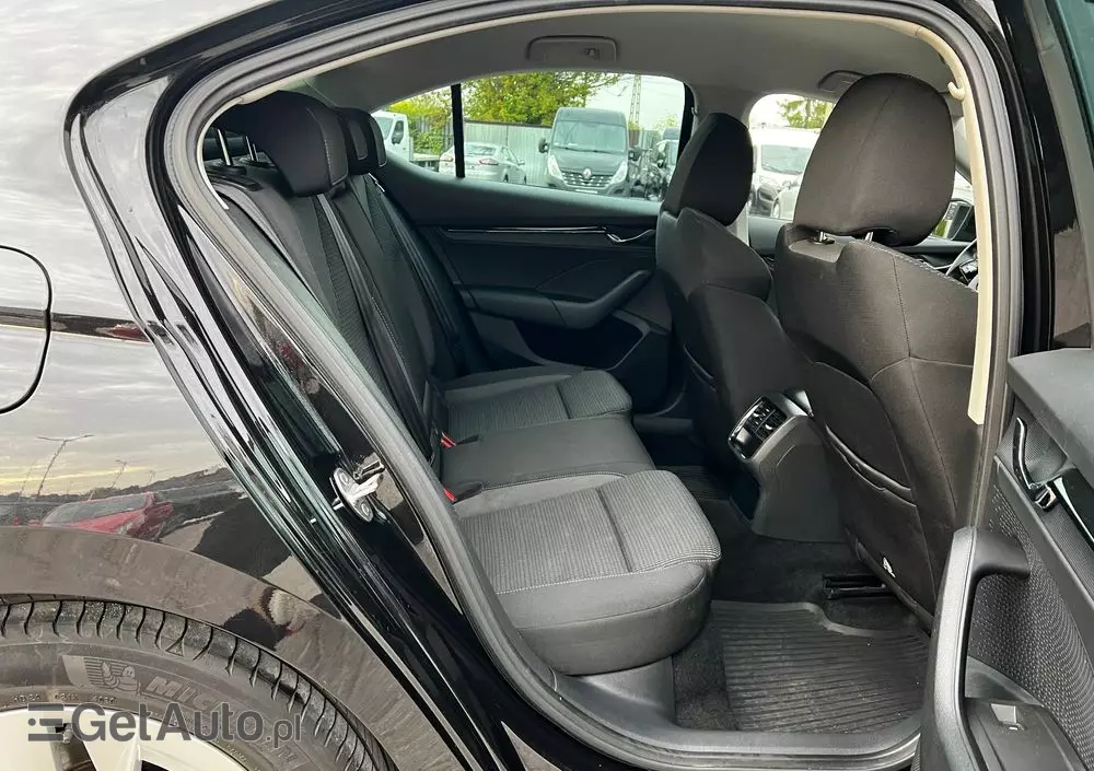 SKODA Octavia 1.5 TSI ACT Ambition