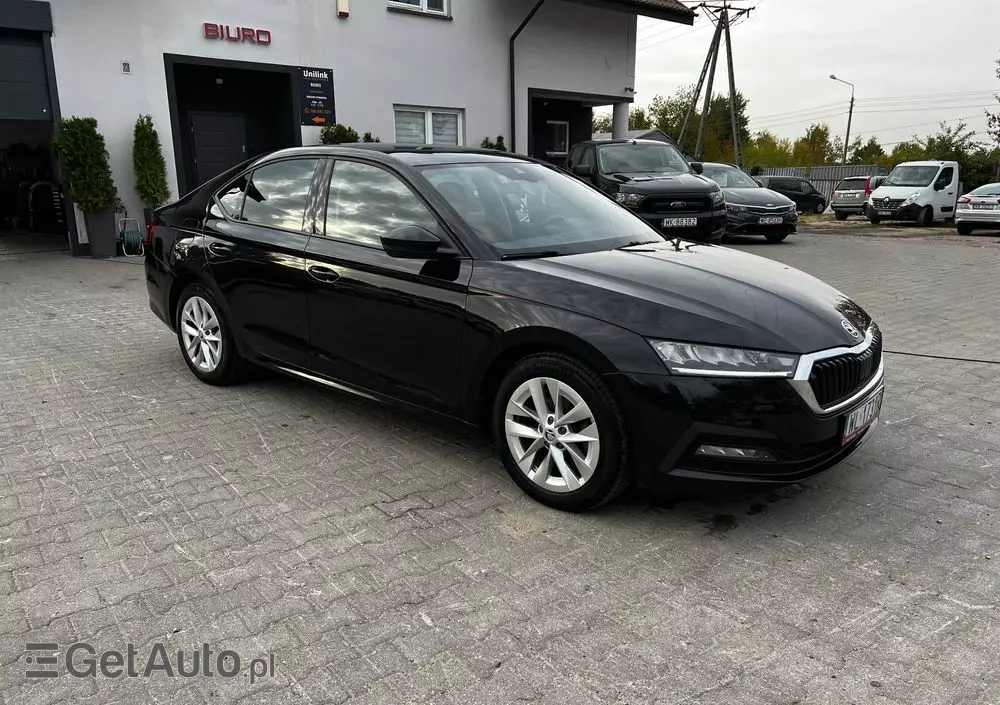 SKODA Octavia 1.5 TSI ACT Ambition