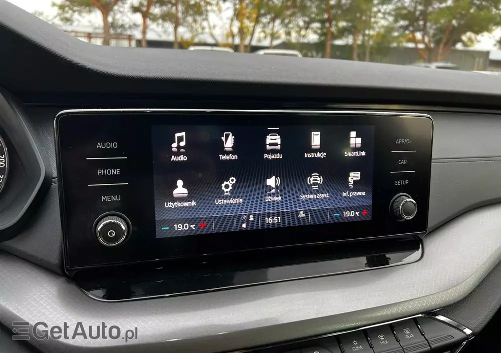 SKODA Octavia 1.5 TSI ACT Ambition